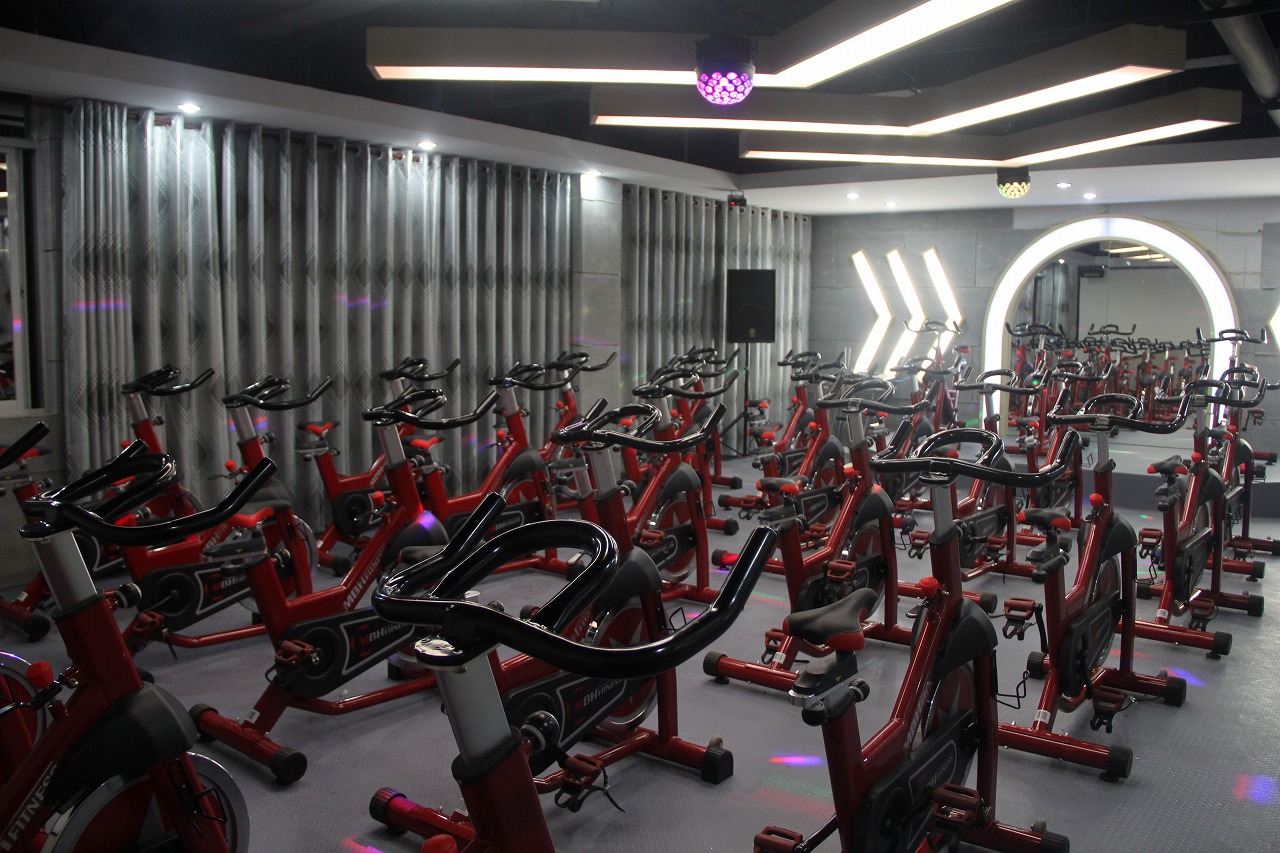 動嵐健身房工業(yè)裝修風(fēng)格