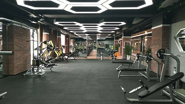 投資加盟一個(gè)二百平左右的健身房大概需要多少錢